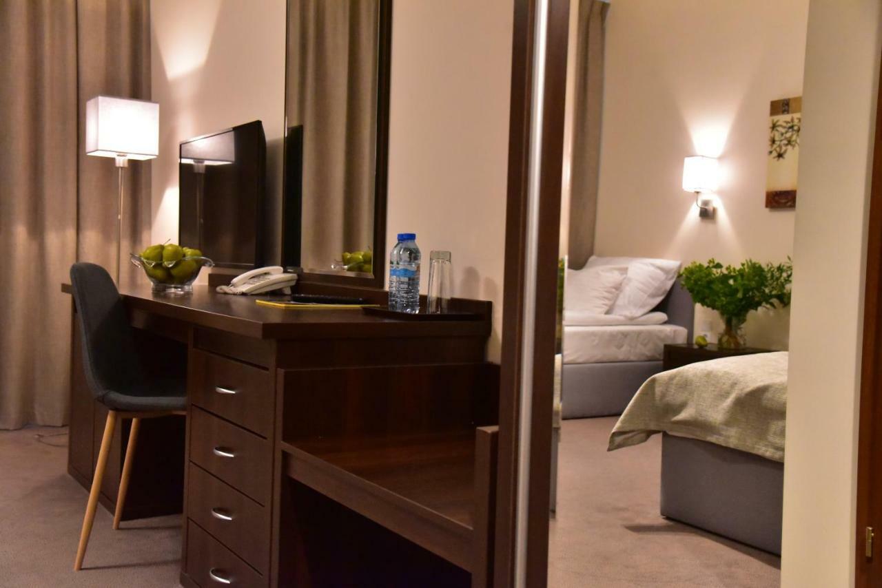 Hotel Hi-Fi Spa Nowy Tomyśl Esterno foto